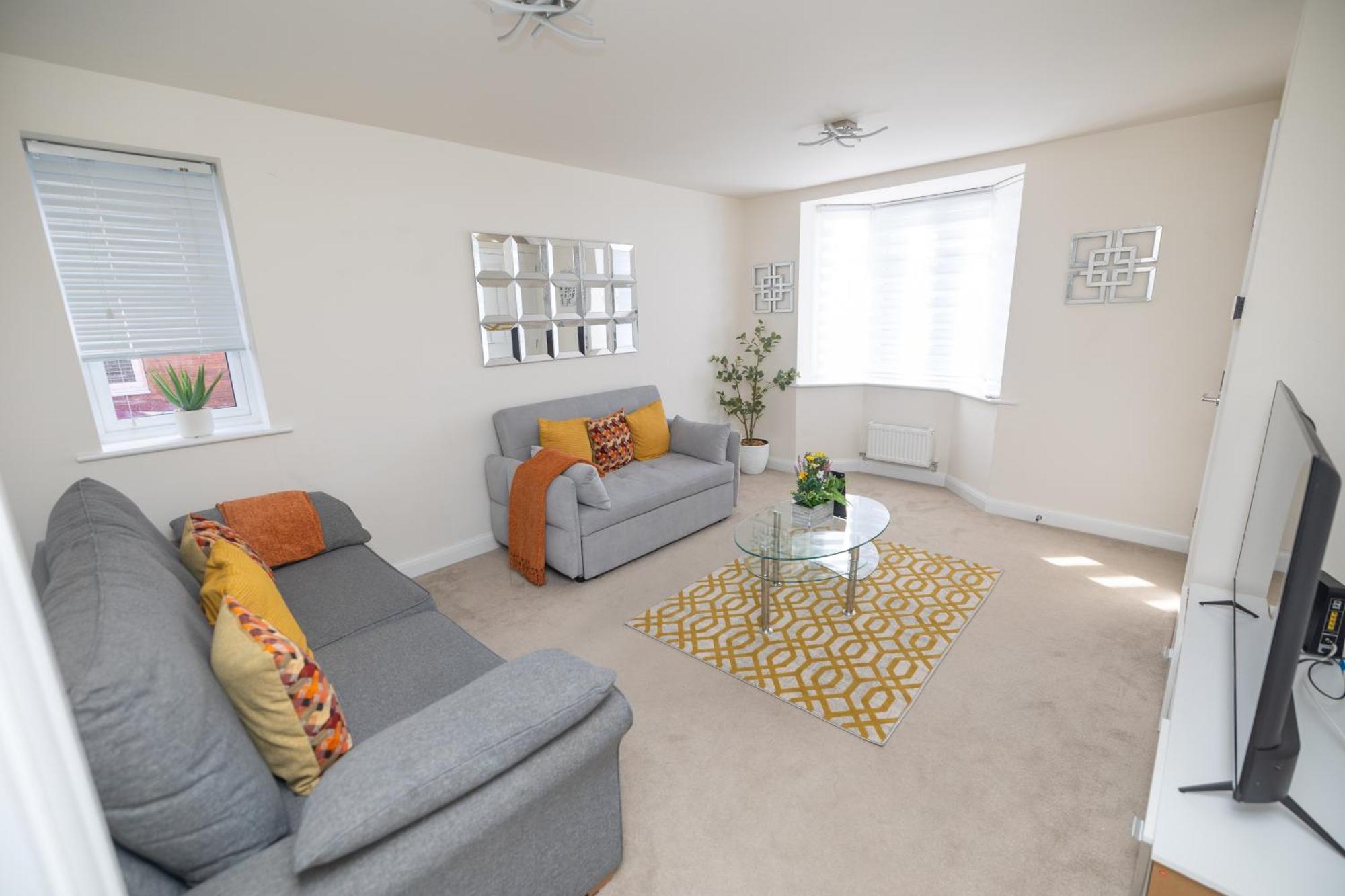 Home In Hugglescote - Long Stays Coalville Buitenkant foto